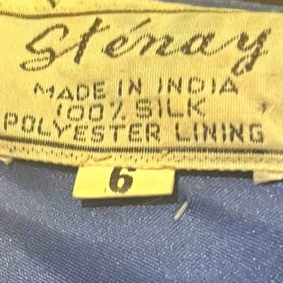 STUNNING VINTAGE KLEIN BLUE BEADED SILK DRESS! made in India - Picture 2 of 5